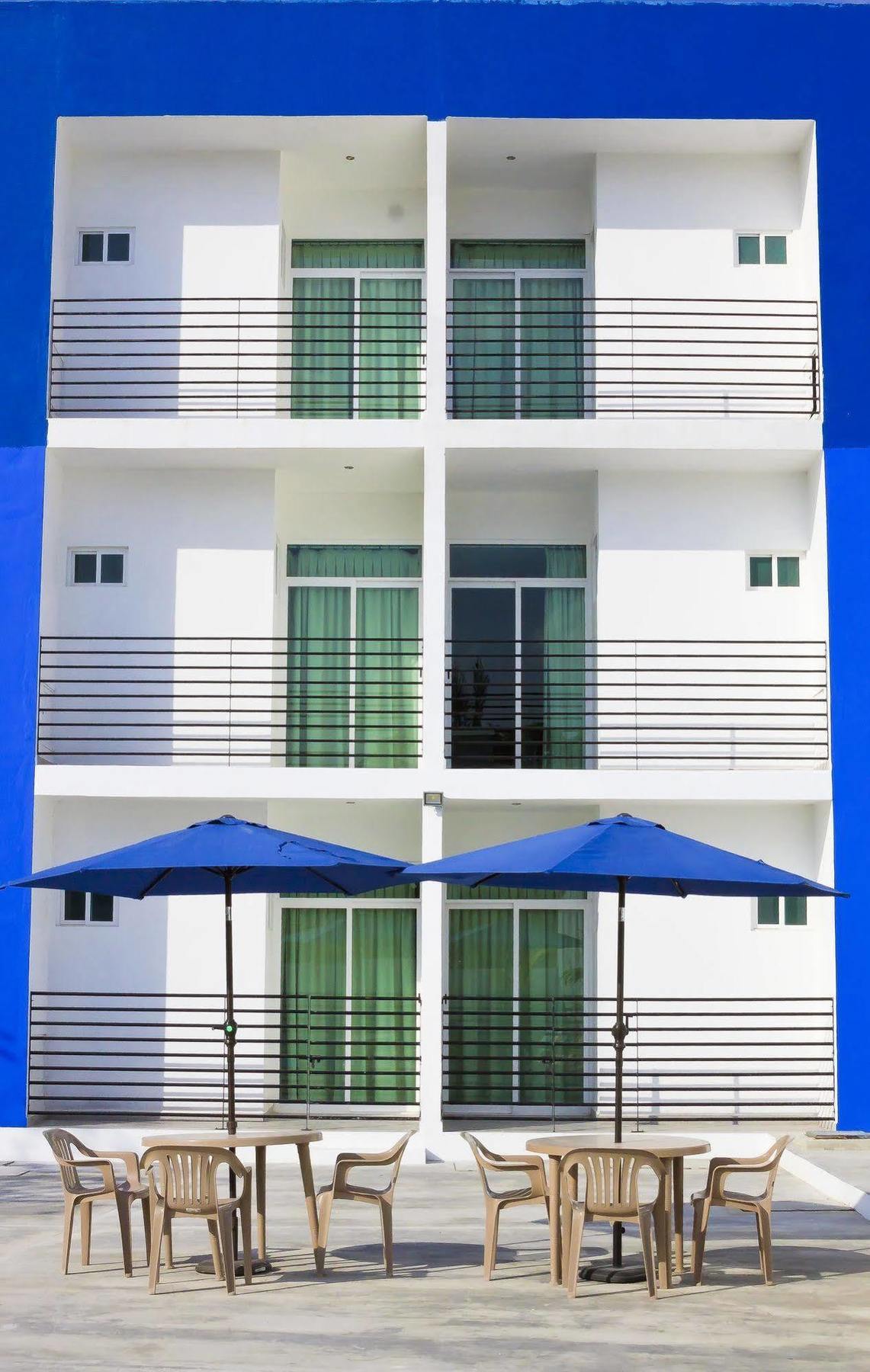 Global Express Hotel Escárcega Exterior foto